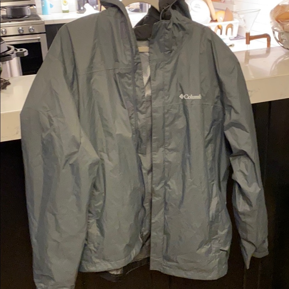 Grey Columbia Windbreaker/Rain jacket